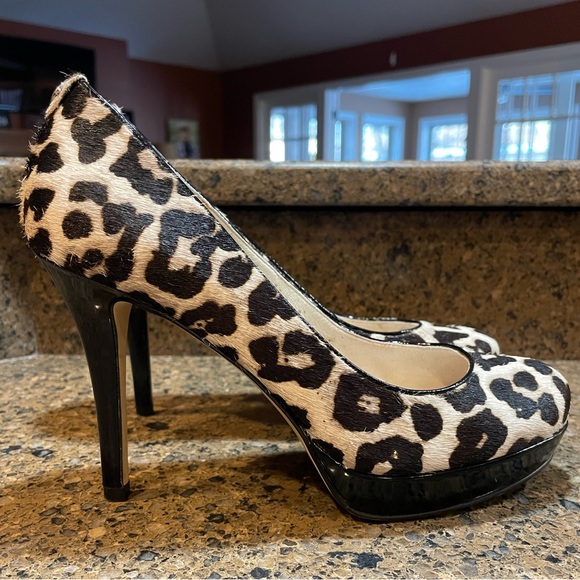 Michael Kors Shoes - Michael Kors Sz 6.5 Calf Hair/Patent Leather Platform Leopard Animal Print Heel